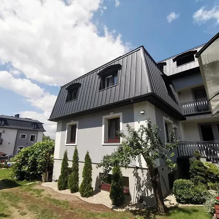 Domek Z Basenem Przy Willi Cichej Ferienhaus